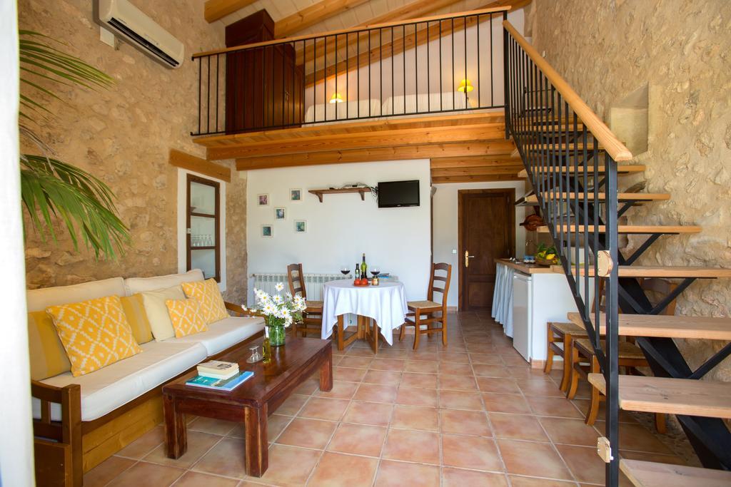 Agroturismo Es Pla De Llodra マナコル 部屋 写真